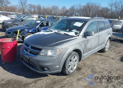 2013 Dodge Journey Crew z USA, uszkodzony, nr VIN 3C4PDCDG8DT680248